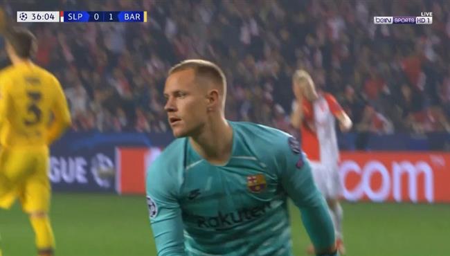 تصدي رائع من تير شتيجن في مباراة برشلونة وسلافيا براج بدوري ابطال اوروبا