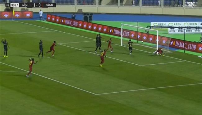 هدف تعادل ضمك الملغي في الوقت القاتل مع الرائد بالدوري السعودي