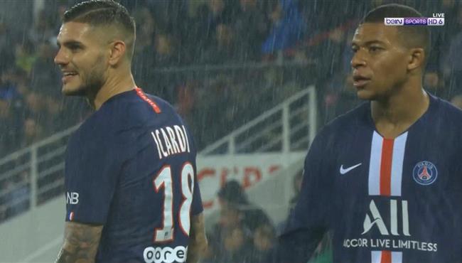 العارضة تحرم ايكاردي من تسجيل هدف لباريس سان جيرمان في مرمي ديجون