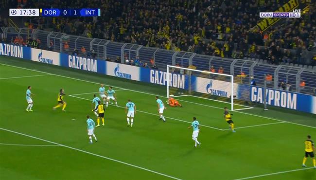 تصدي رائع من هاندانوفيتش امام ماريو جوتزا في دوري ابطال اوروبا