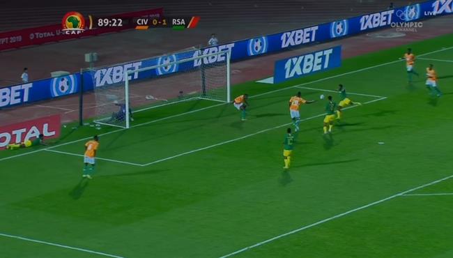 العارضة والمدافع ينقذان كوت ديفوار من هدف محقق لجنوب افريقيا الاوليمبي