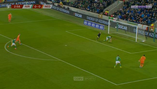 خطأ فادح من سيليسن كاد ان يستبب في هدف لايرلندا الشمالية في مرمي هولندا