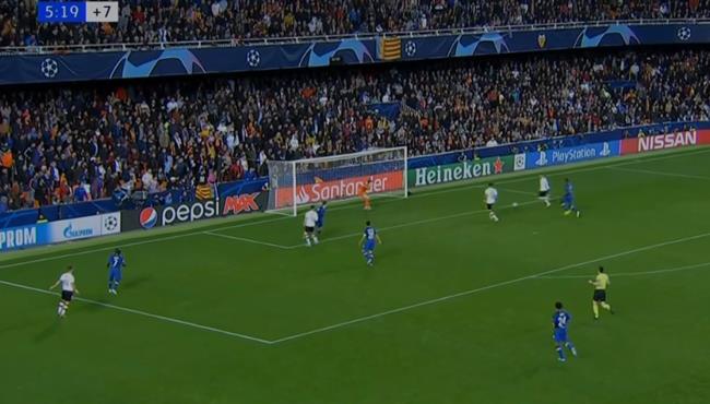 رودريجو مورينو يهدر هدف قاتل امام تشيلسي في الثواني الاخيرة