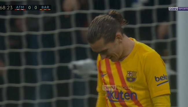 جريزمان يهدر فرصة هدف لبرشلونة امام اتلتيكو مدريد