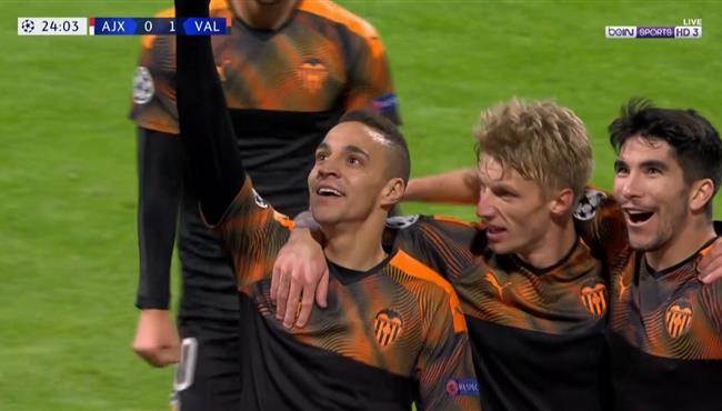 هدف فوز فالنسيا على اياكس 1 0 دوري ابطال اوروبا