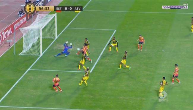 لاعب الترجي يهدر فرصة هدف امام مرمي فيتا كلوب تعليق عصام الشوالي