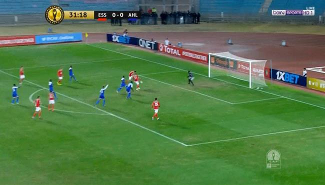 لاعب النجم الساحلي يهدر هدف محقق امام الهلال في دوري ابطال افريقيا
