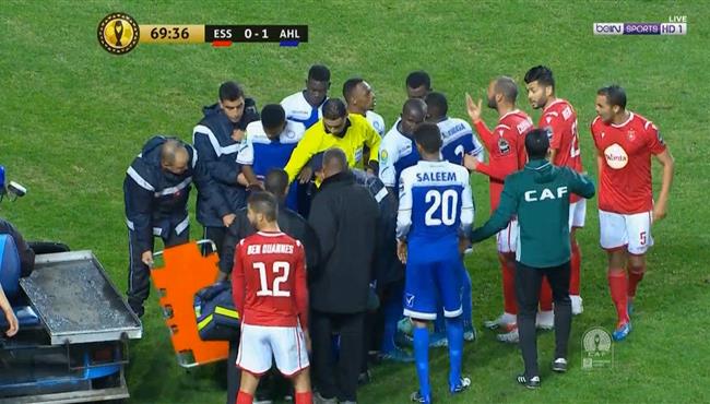 مشادة بين لاعبي النجم الساحلي والهلال في دوري ابطال افريقيا