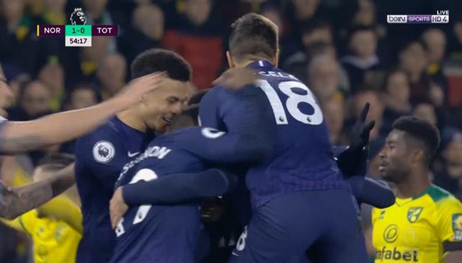 هدف توتنهام الاول الرائع فى مرمى نورويتش سيتي بالدوري الانجليزي