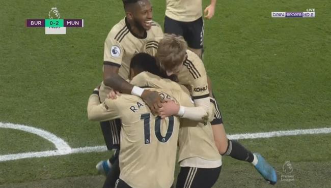 اهداف مباراة مانشستر يونايتد وبيرنلي 2 0 تعليق رؤوف خليف