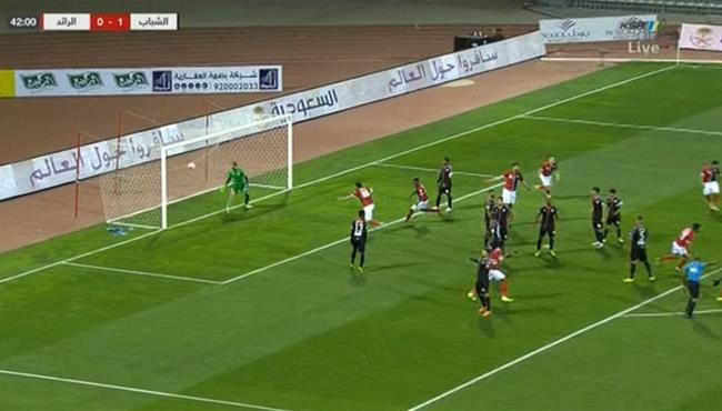 هدف تعادل الرائد مع الشباب 1 1 الدوري السعودي