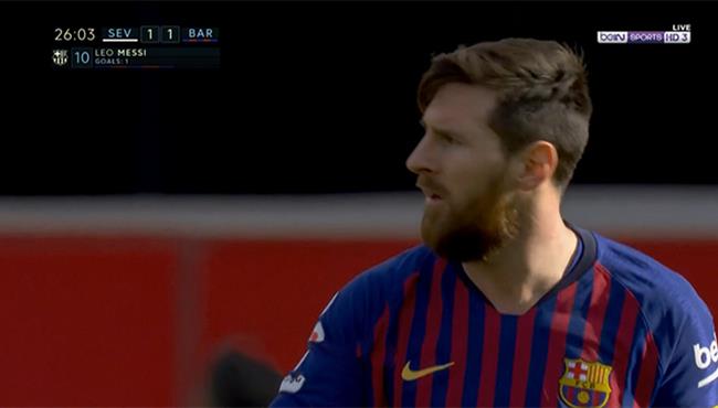 هدف ميسي العالمي في مرمي اشبيلية بالدوري الاسباني