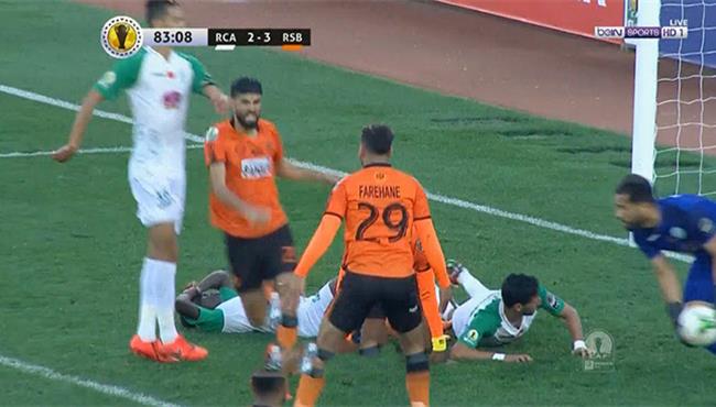 هدف نهضة بركان الرابع في مرمي الرجاء