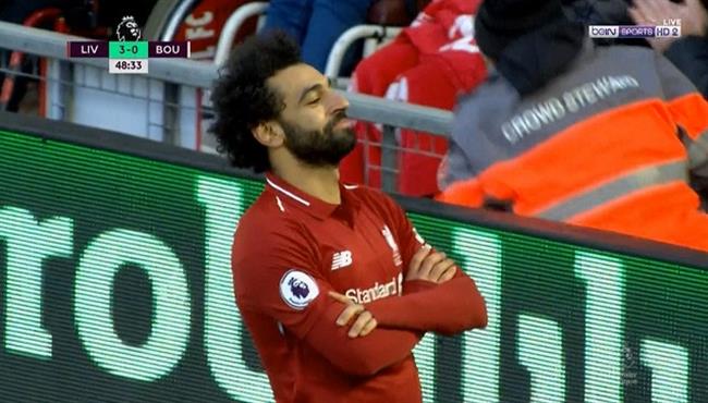 هدف محمد صلاح الرائع في مرمى بورنموث بتعليق سوار الذهب