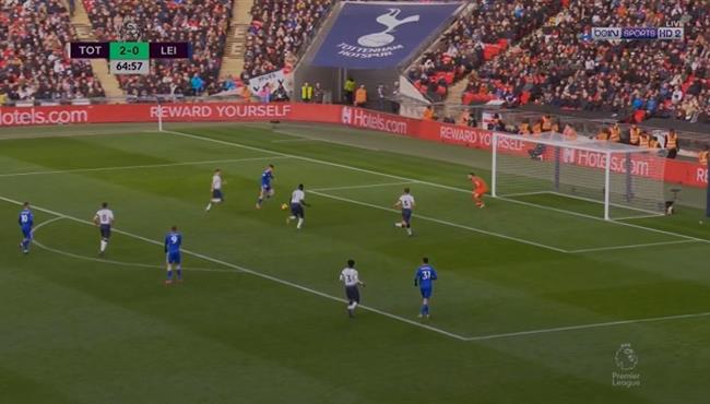 هوجو لوريس يتصدي ببراعة لانفراد تام في مباراة توتنهام وليستر سيتي