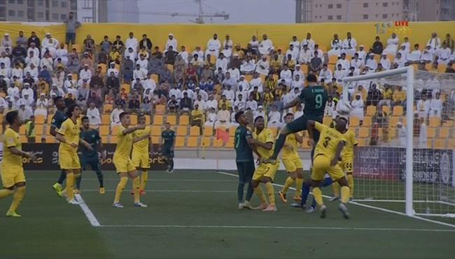 عمر السومة يهدر هدف محقق امام الوصل في البطولة العربية