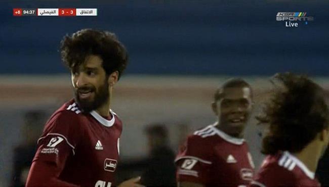 هدف فهد الانصاري المذهل في مرمي الاتفاق بالدوري السعودي