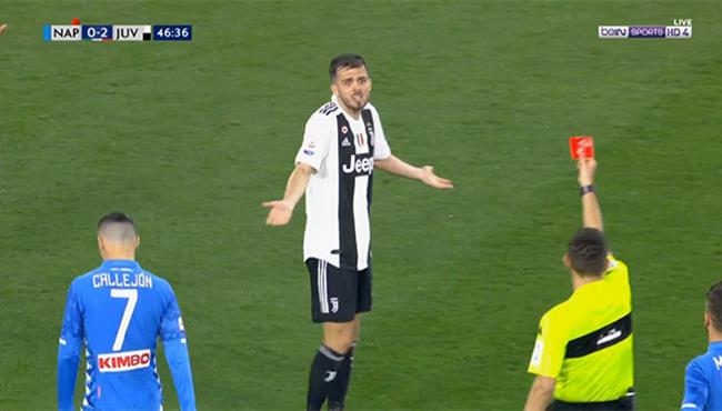 طرد بيانيتش في مباراة يوفنتوس ونابولي بالدوري الايطالي