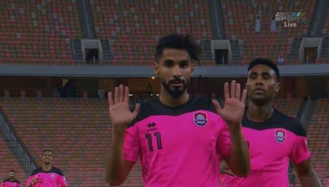 هدف الرائد الثاني في مرمي الأهلي بالدوري السعودي
