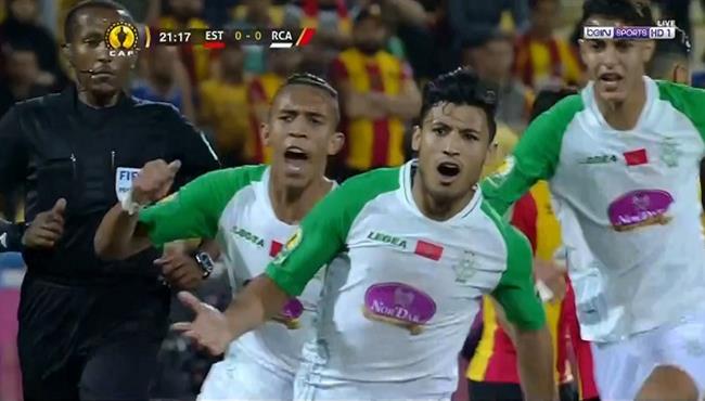 هدف الرجاء الاول الرائع في مرمي الترجي تعليق حفيظ دراجي