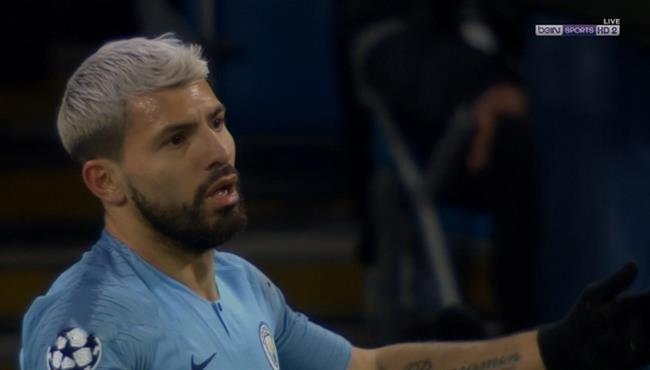 القائم يحرم اجويرو من تسجيل هدف امام شالكه في دوري ابطال اوروبا