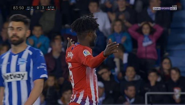 هدف توماس بارتي العالمي في مباراة اتلتيكو مدريد والافيس بالدوري الاسباني