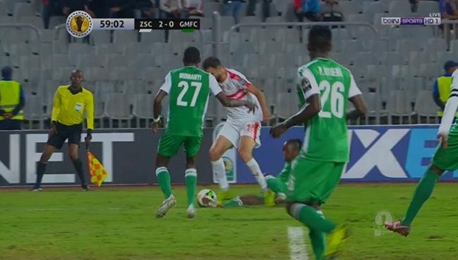 هل حرم الحكم الزمالك من ركلة جزاء امام جورماهيا