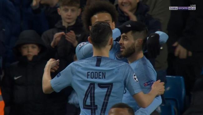 هدف مانشستر سيتي الخامس في مرمي شالكه برناردو سيلفا