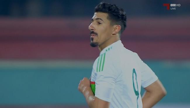 هدف الجزائر الاول في مرمي تونس بغداد بونجاح