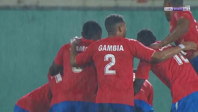 هدف تعادل جامبيا القاتل مع الجزائر 1 1 تعليق حفيظ دراجي