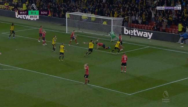 اهداف مباراة ساوثهامبتون وواتفورد 1 1 الدوري الانجليزي