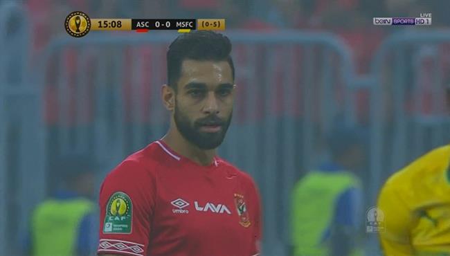 القائم يحرم عمرو السولية من تسجيل هدف رائع في مرمي صن داونز