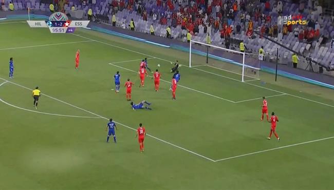 حارس النجم الساحي يحرم الهلال من هدف قاتل في الثواني الاخيرة