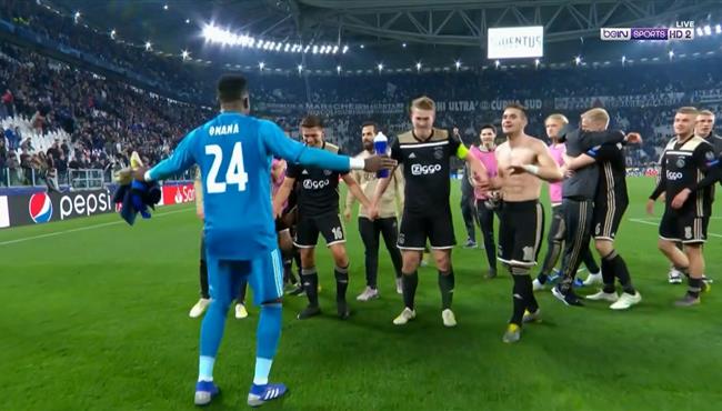 احتفالات لاعبي اياكس بعد الفوز علي يوفنتوس في دوري ابطال اوروبا