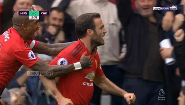 هدف مانشستر يونايتد الاول في مرمي تشيلسي بتعليق رؤوف خليف ماتا