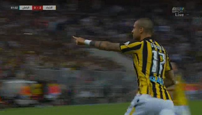 هدف الاتحاد الثالث في مرمي الباطن بالدوري السعودي