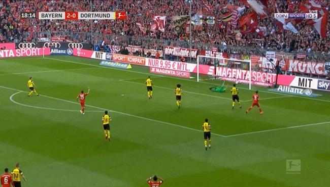 بوركي يحرم ليفاندوفيسكي من تسجيل هدف في مرمي بوروسيا دورتموند