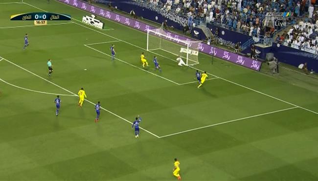 تصدي رائع من علي الحبسي في مباراة الهلال والتعاون