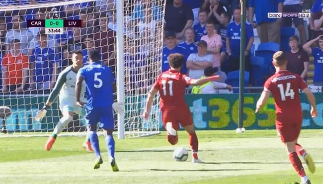 محمد صلاح يهدر فرصة هدف مؤكد لليفربول امام كارديف سيتي