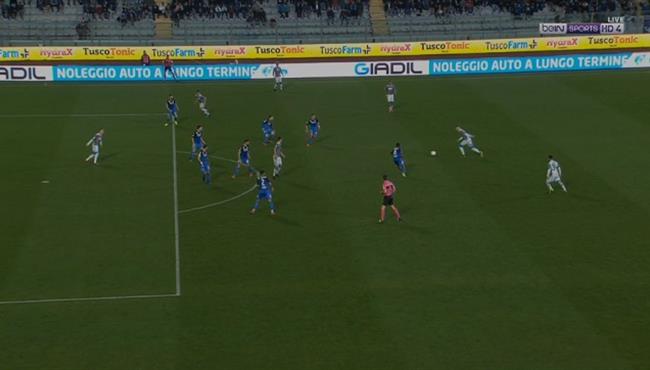 هدف صاروخي رائع في مباراة نابولي وامبولي بالدوري الايطالي