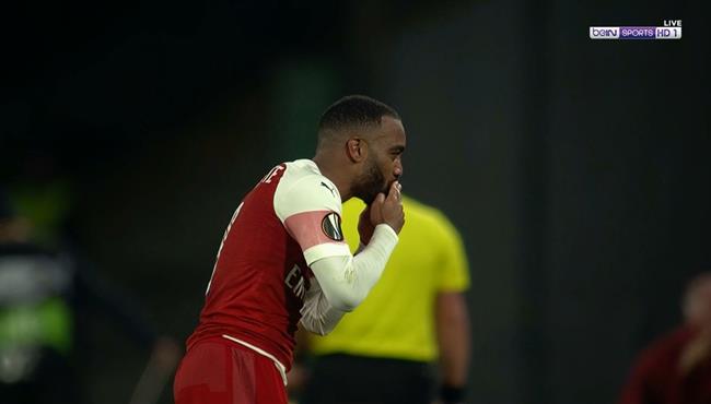 هدف لاكازيت الرائع في مرمي نابولي بالدوري الاوروبي