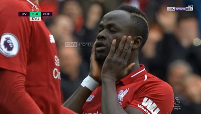 ماني يهدر فرصة هدف امام تشيلسي بعد تمريرة من محمد صلاح