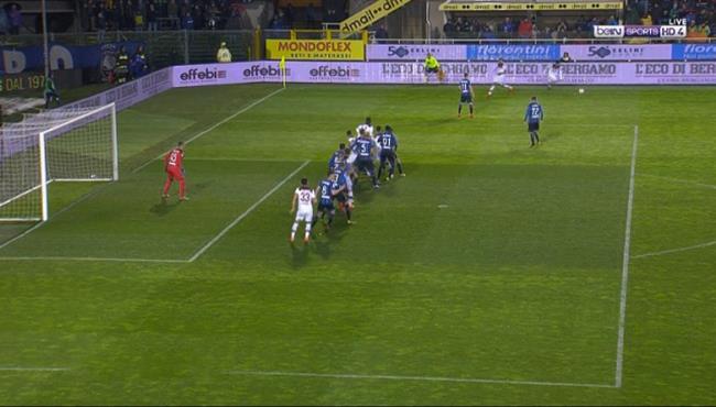 هدف رائع في مباراة اتلانتا وبولونيا بالدوري الايطالي