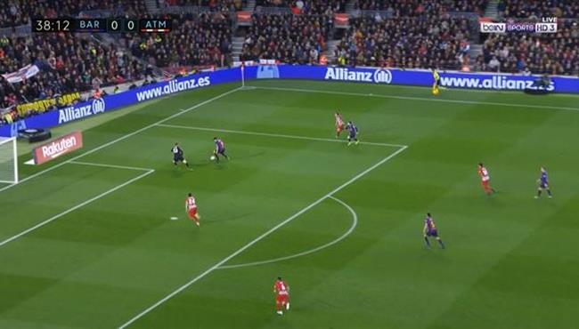 سواريز يهدر فرصة هدف محقق امام مرمي اتلتيكو مدريد