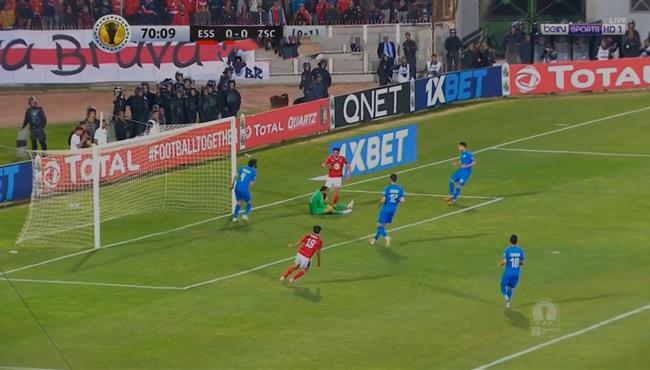 جنش يتصدي لفرصة ايهاب مساكني الخطيرة في الكونفيدرالية