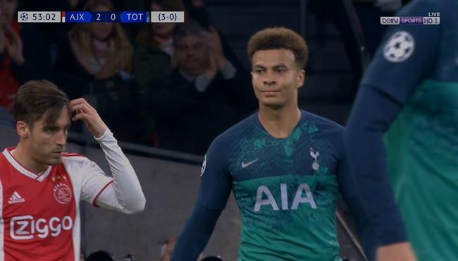 تصدي حارس اياكس الرائع يحرم ديلي الي من هدف محقق لتوتنهام