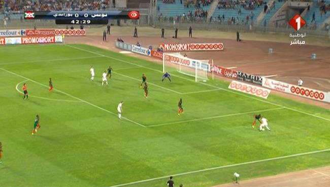 لقطة مهارية رائعه من نعيم السليتي في مباراة تونس وبوروندي