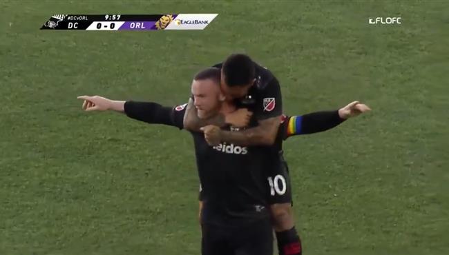 شاهد روني يسجل هدف خرافي من قبل منتصف الملعب في الدوري الامريكي