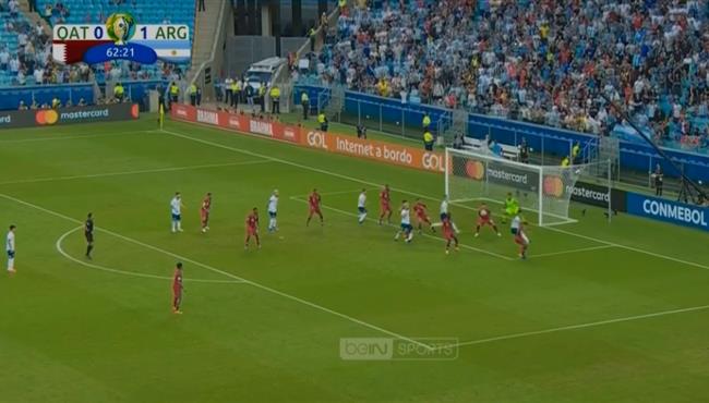 تصدي رائع من حارس قطر واجويرو يهدر هدف محقق للارجنتين