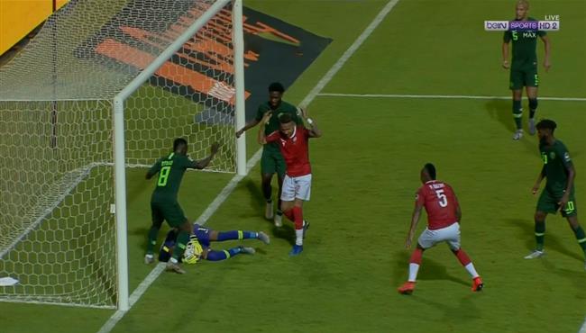 حارس نيجيريا ينقذ مرماه من هدف ثالث لمدغشقر في كأس امم افريقيا